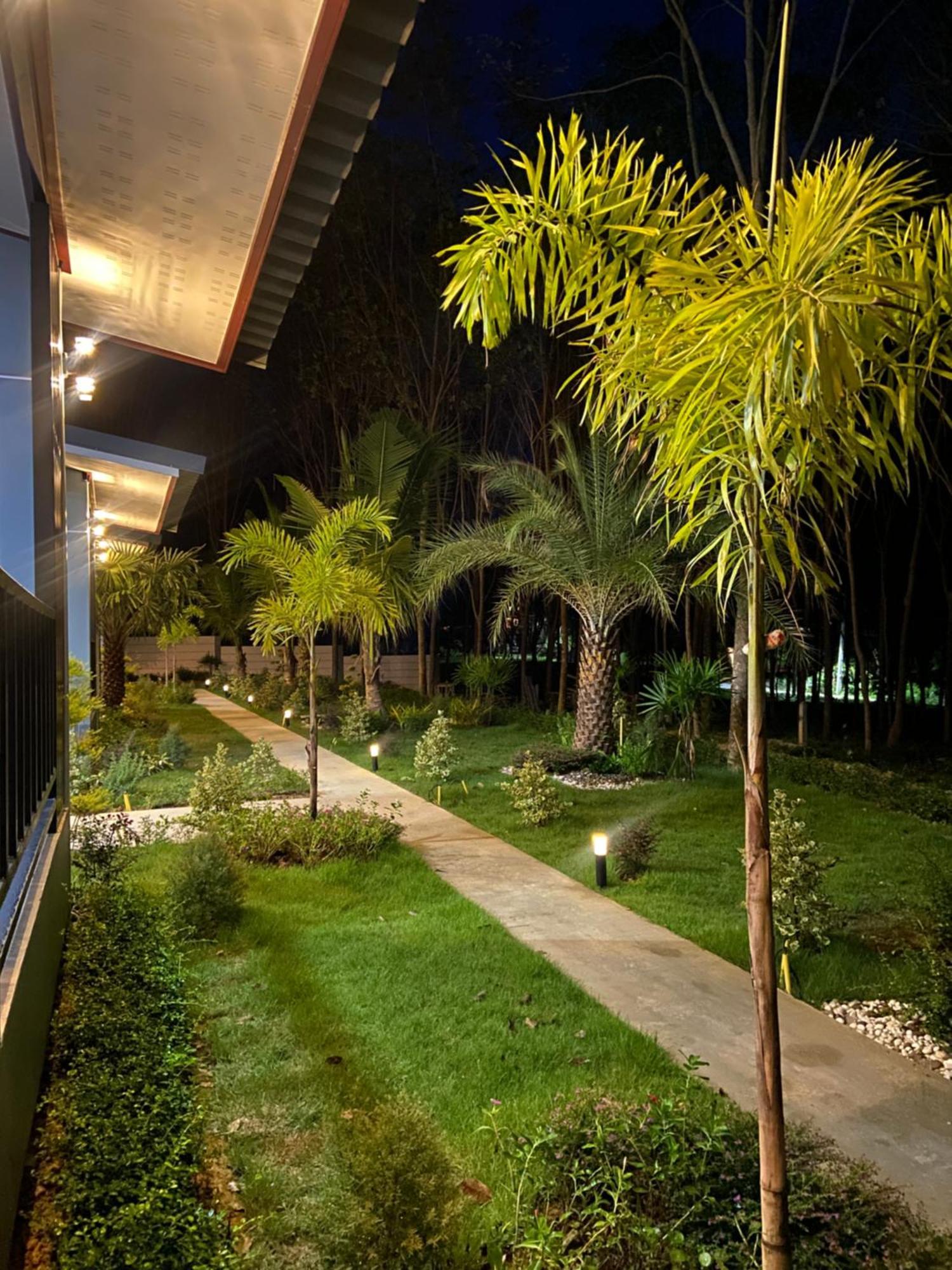 Hotel The Cushty Days Lanta Ko Lanta Exterior foto